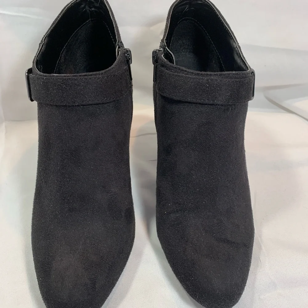 Fioni Black Faux Suede Heeled Booties